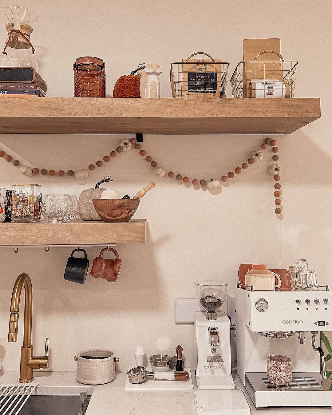 Autumn-Inspired Espresso Nook