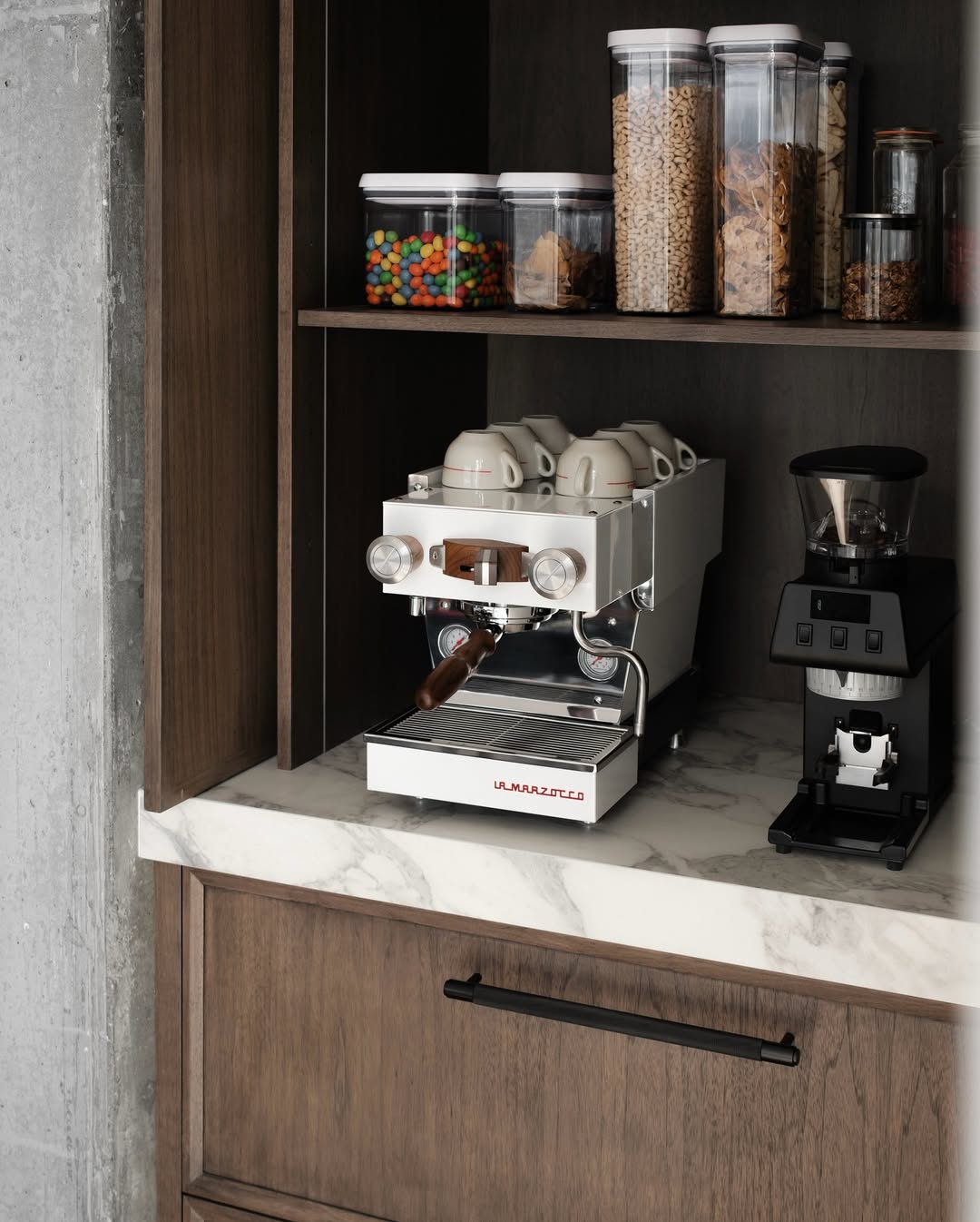 Hidden Café Edge
