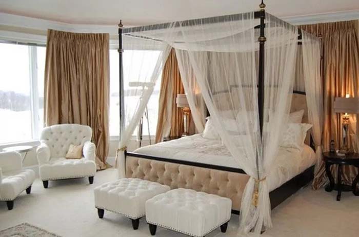 Romantic Canopy Bed For Womens