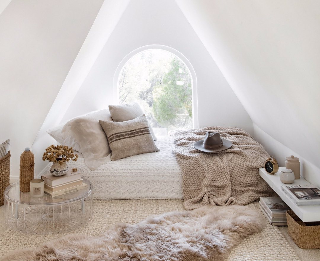 Cloud-Soft Hideaway