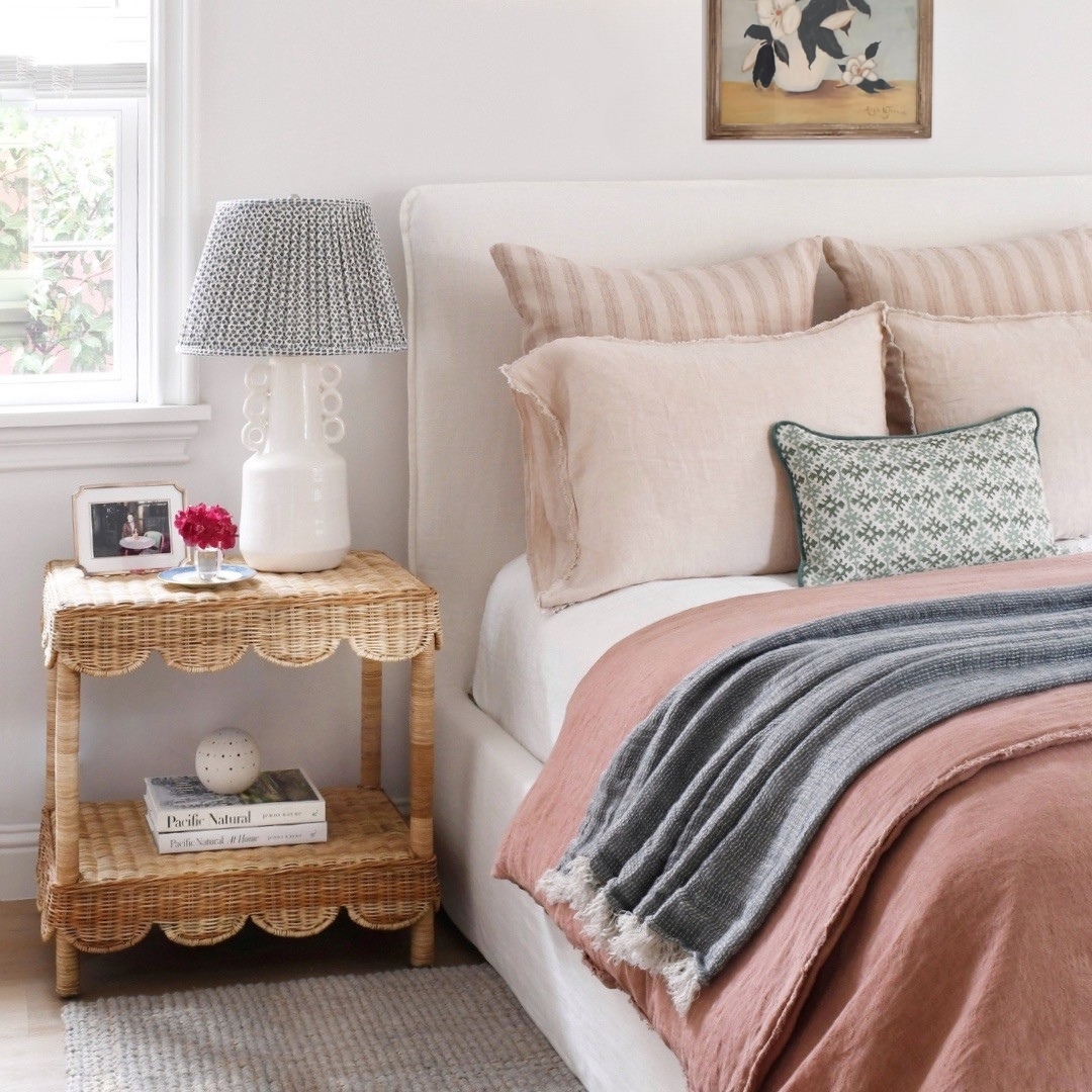 Linen Layers & Cozy Texture