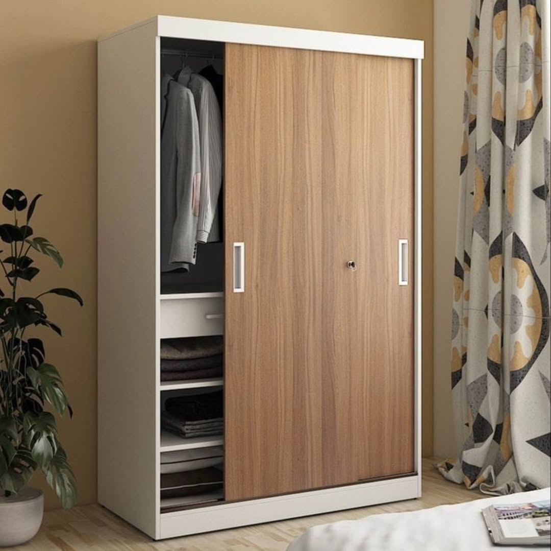 Soft Minimalism with a Natural Edge 