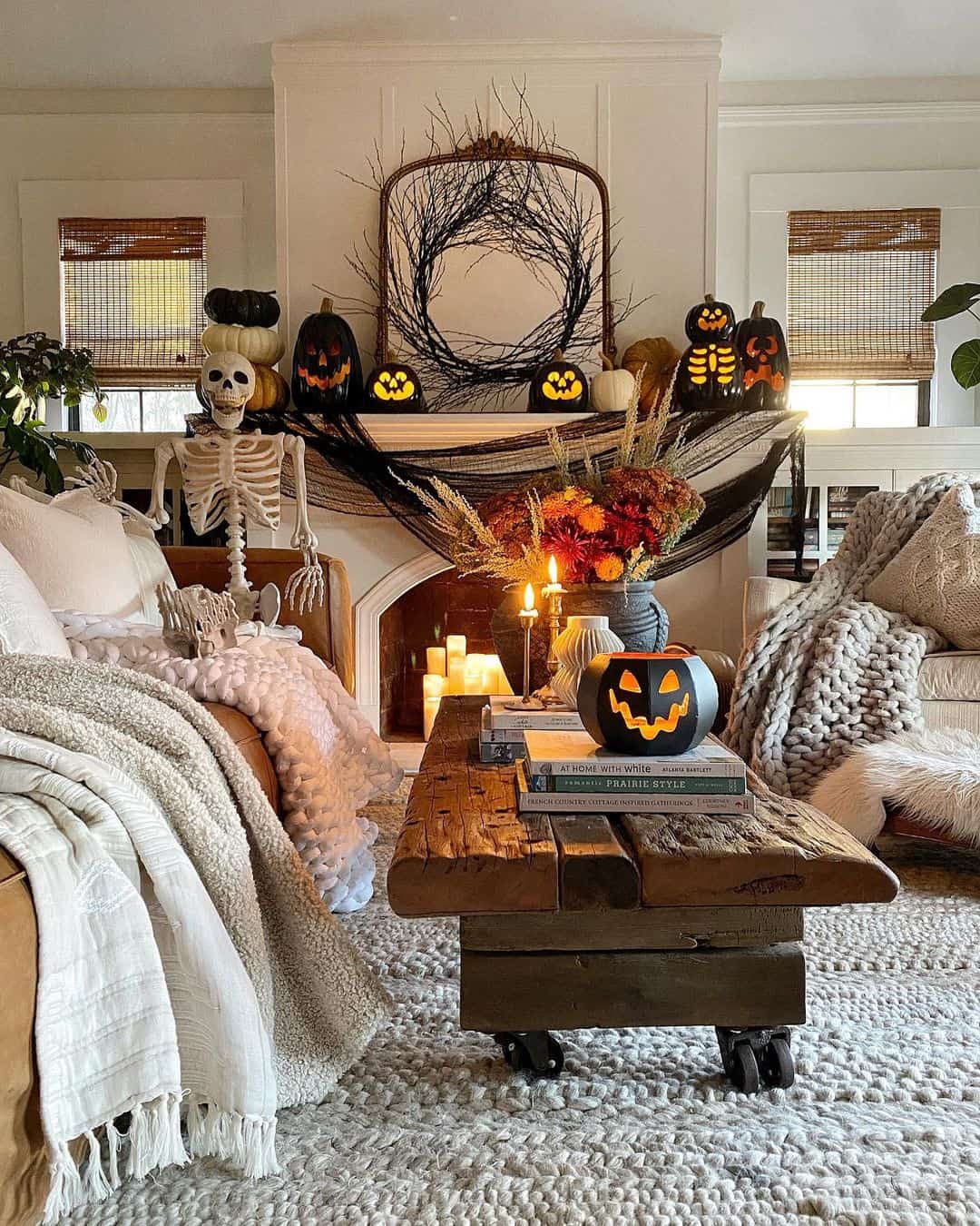 Black Jack-o'-Lanterns Light Up Mantel Displays