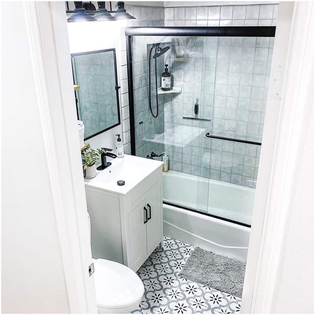 Black Frame Glass Sliding Shower Door