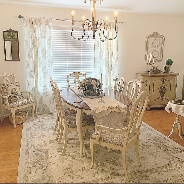 Romantic Vintage Dining Room