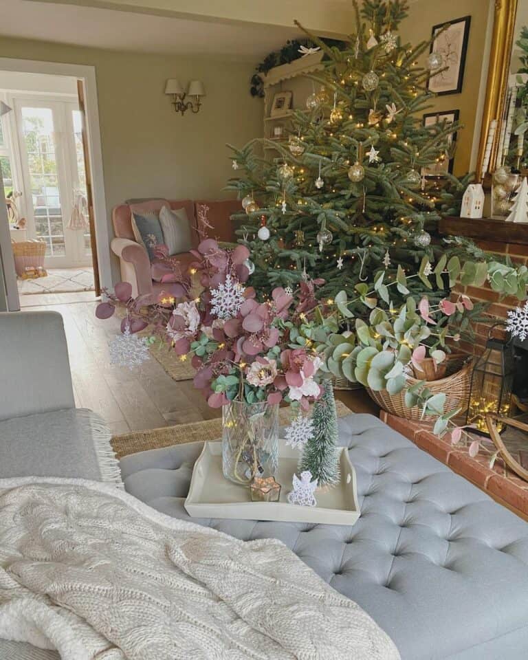 Farmhouse Winter Snowflake Christmas Tree Decorations