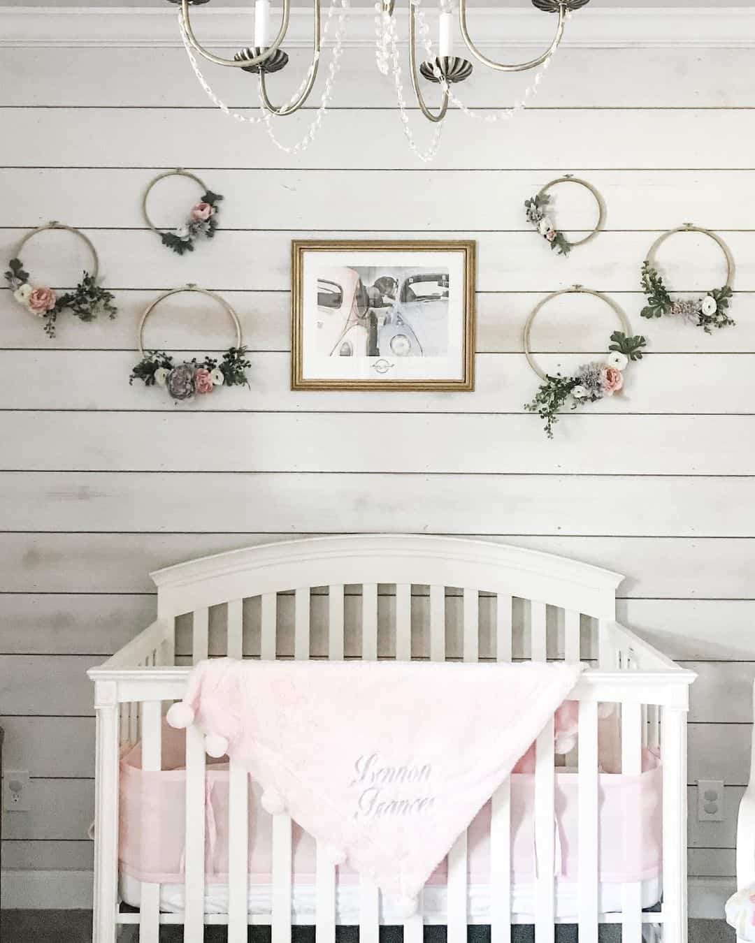 Floral Nursery Wall Décor for a Girl