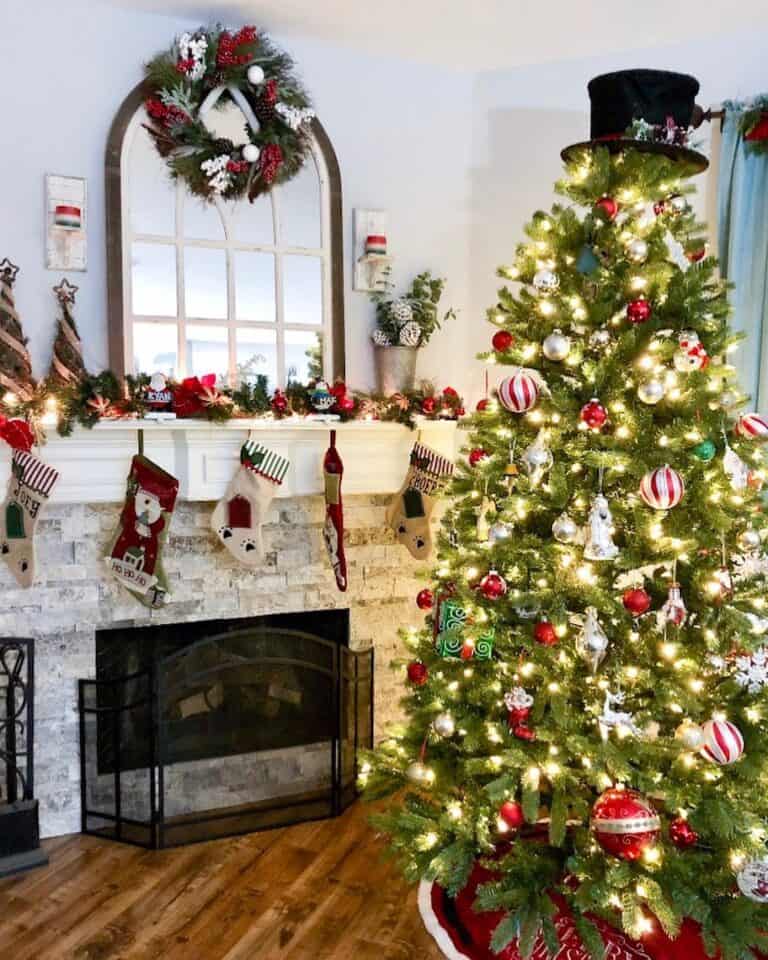Christmas Tree with Top Hat