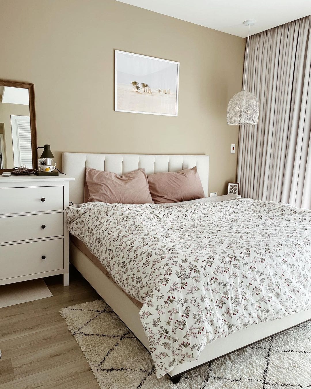 Dainty Lace Lighting Idea