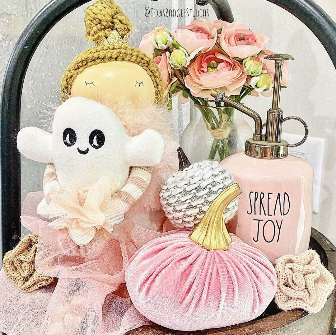 A Pink Halloween Nook