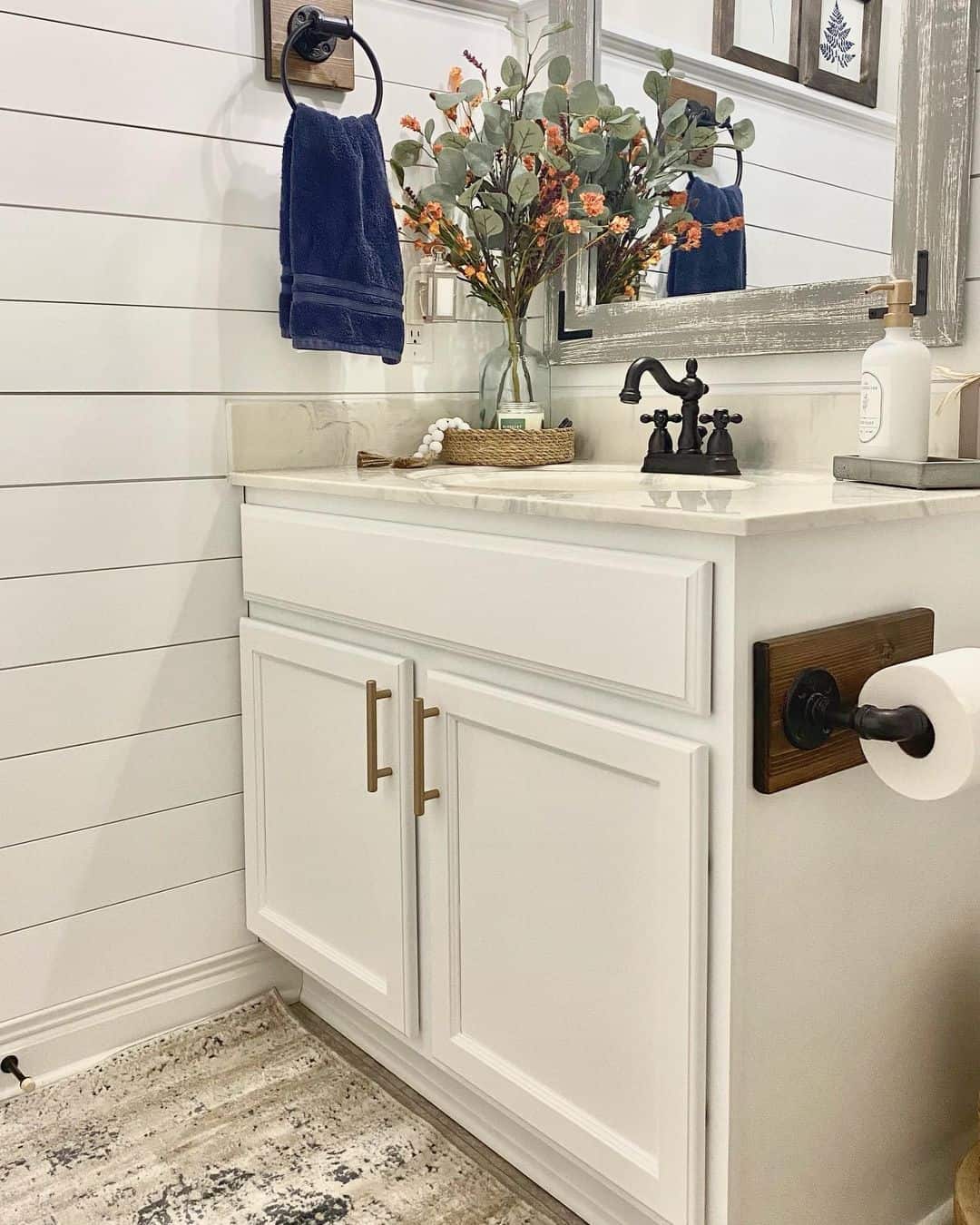 Farmhouse Bathroom with White Shiplap Walls