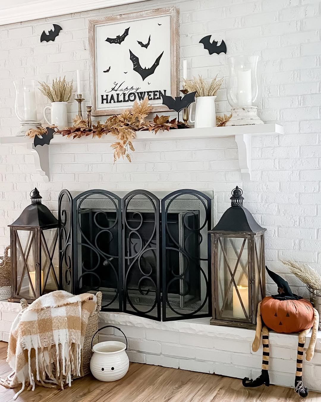 Soft Neutrals With Spooky Touches