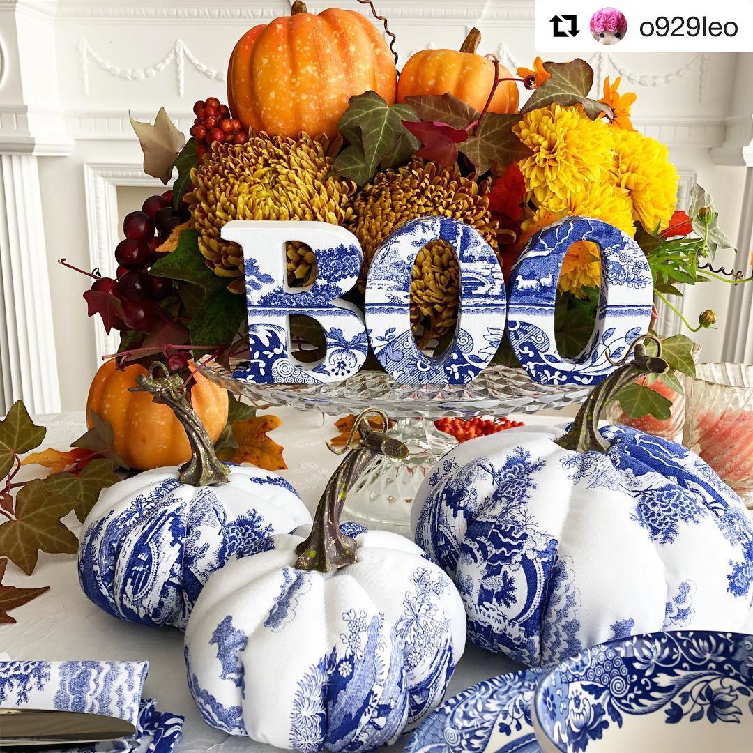 Toile Gives Halloween A New Look