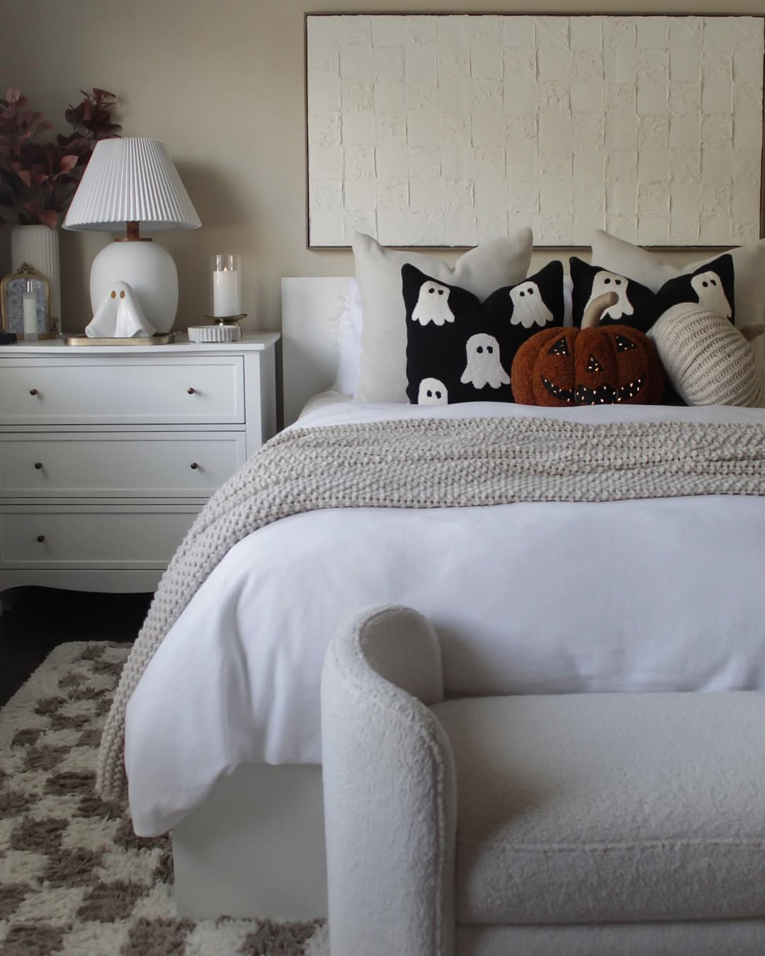 Cozy Texture For Minimal Halloween