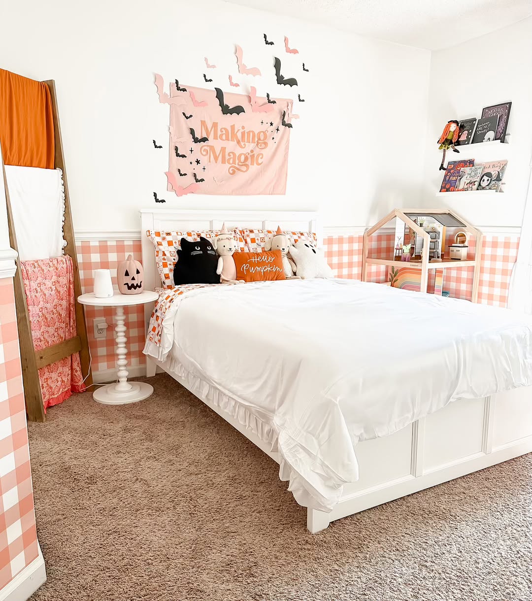 Playful Gingham In Pastel Halloween Decor