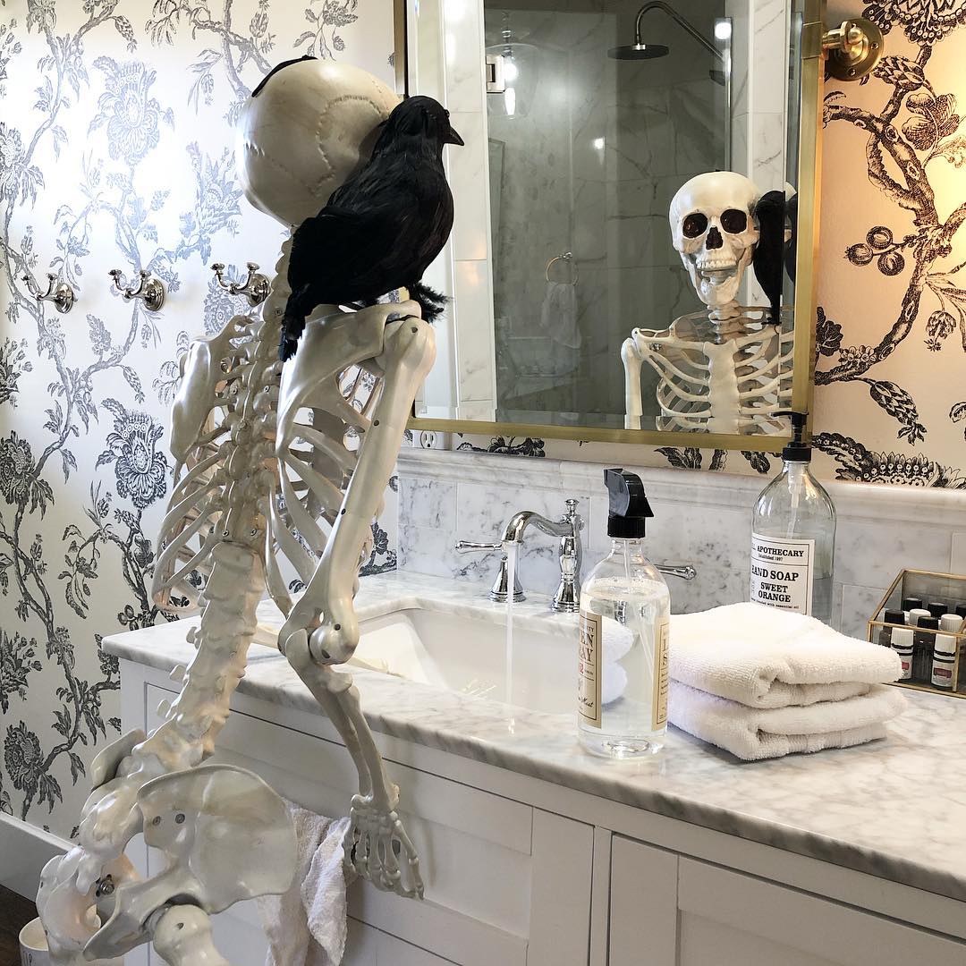 When Goth Grandma Goes Maximalist