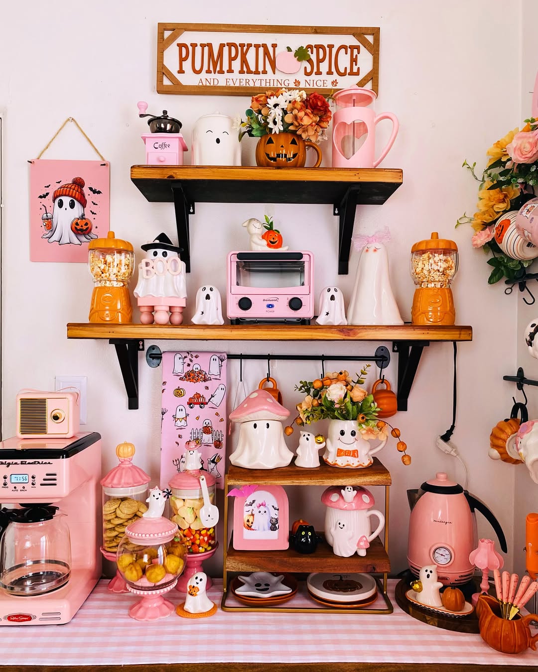 Pastel Pumpkin Spice Station