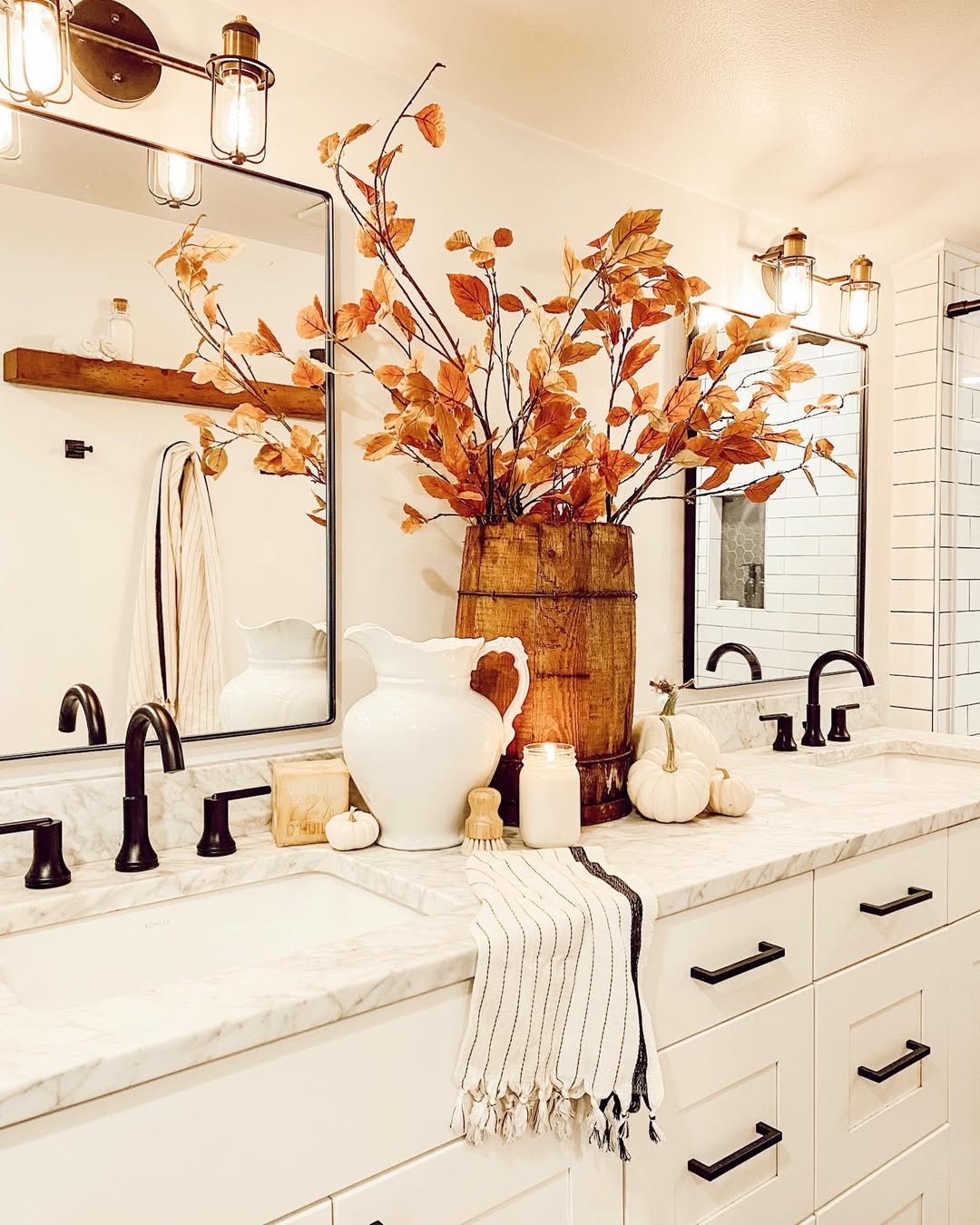 Giving the Farmhouse a Fall Refresh