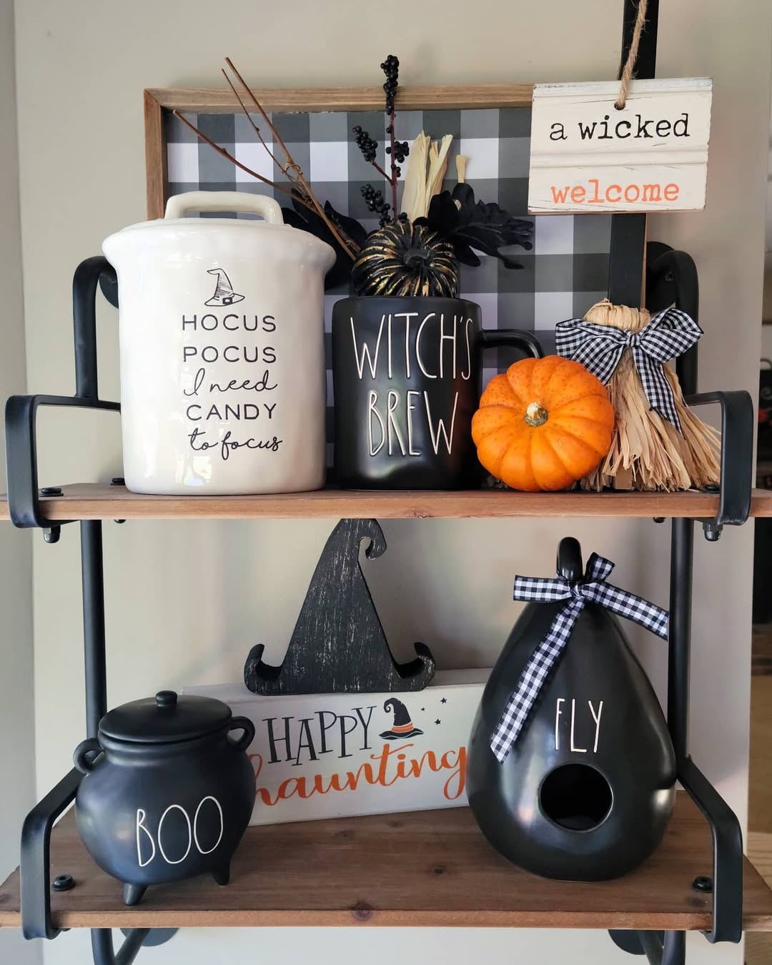 Simple Witchy Shelf Charm