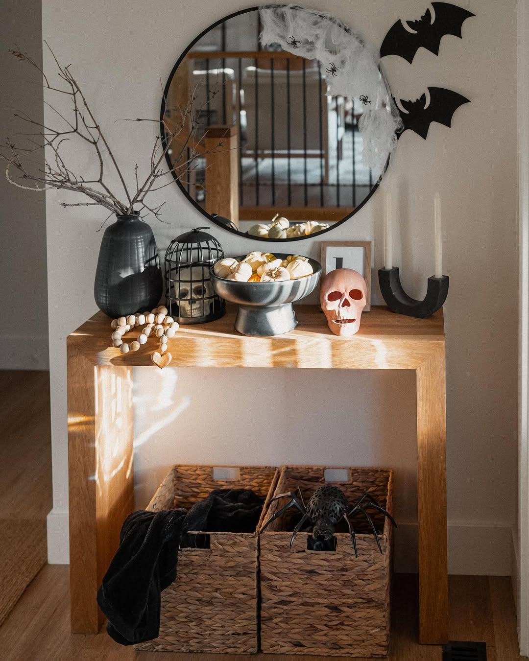 Minimal Halloween With Natural Warmth