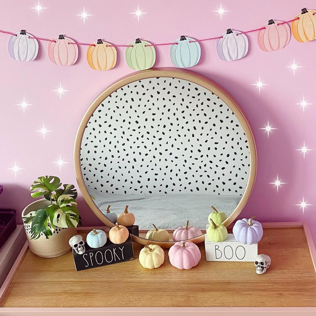 Sweet And Simple Pastel Spooks