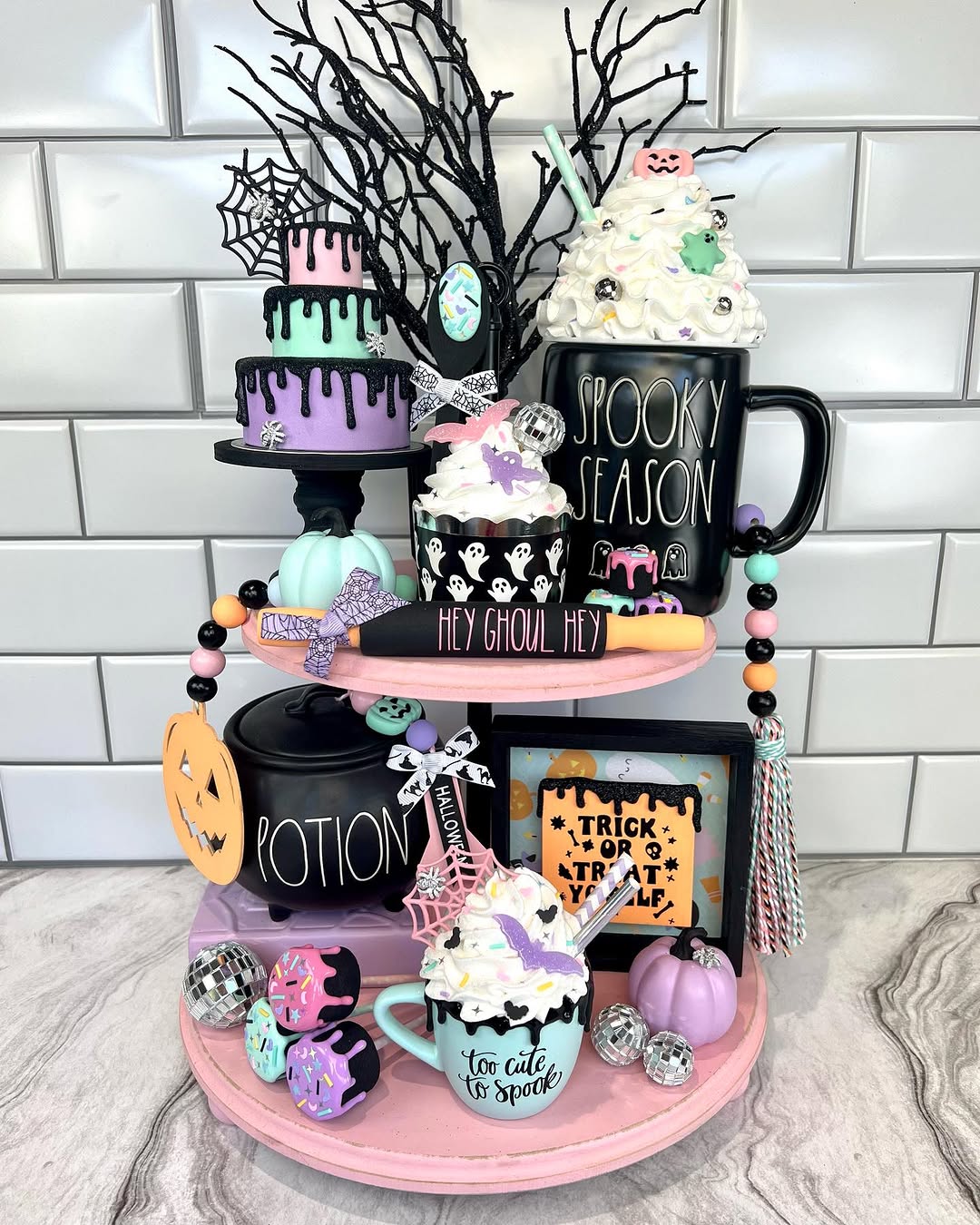 Too Cute To Spook Tiered Tray