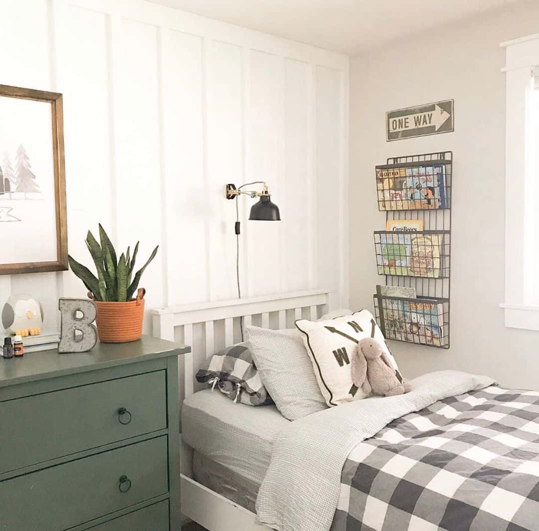 Black and Brass Sconce Reading Light for Bed