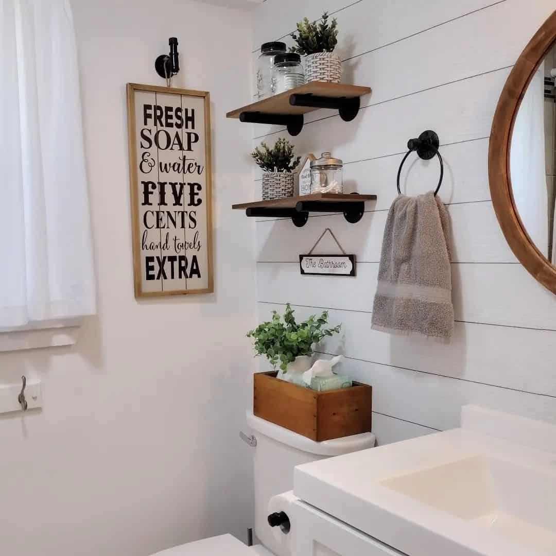 Black Bathroom Towel Ring With Gray Towel