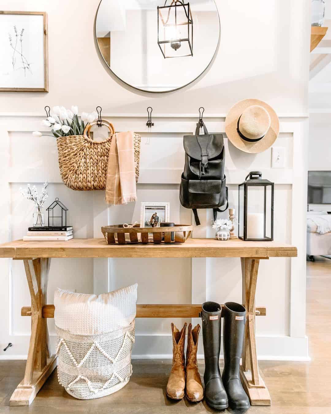 Summer Decorated Entry Table