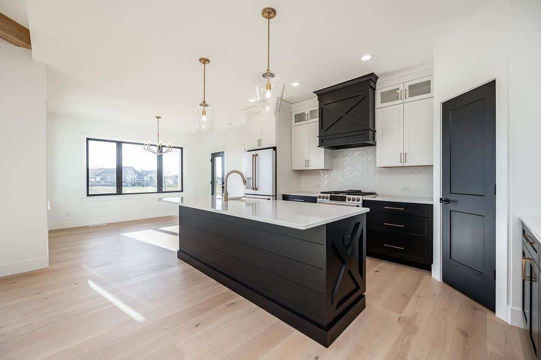 Modern Black and White Farmhouse Kitchen With Wooden Floor