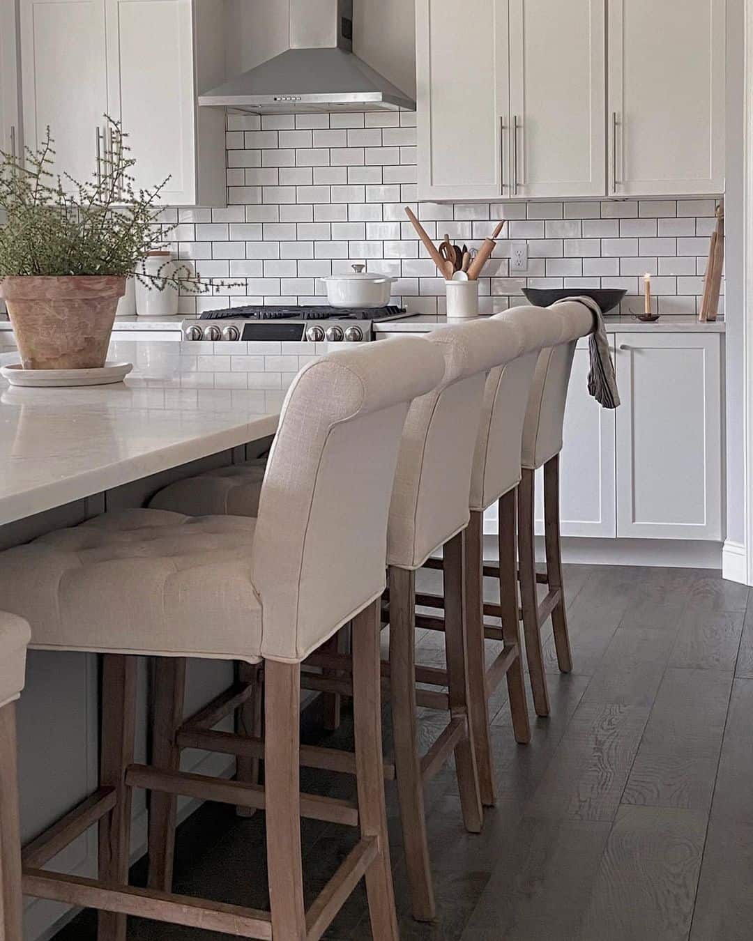 Modern Colonial Kitchen With Gray Wooden Floor