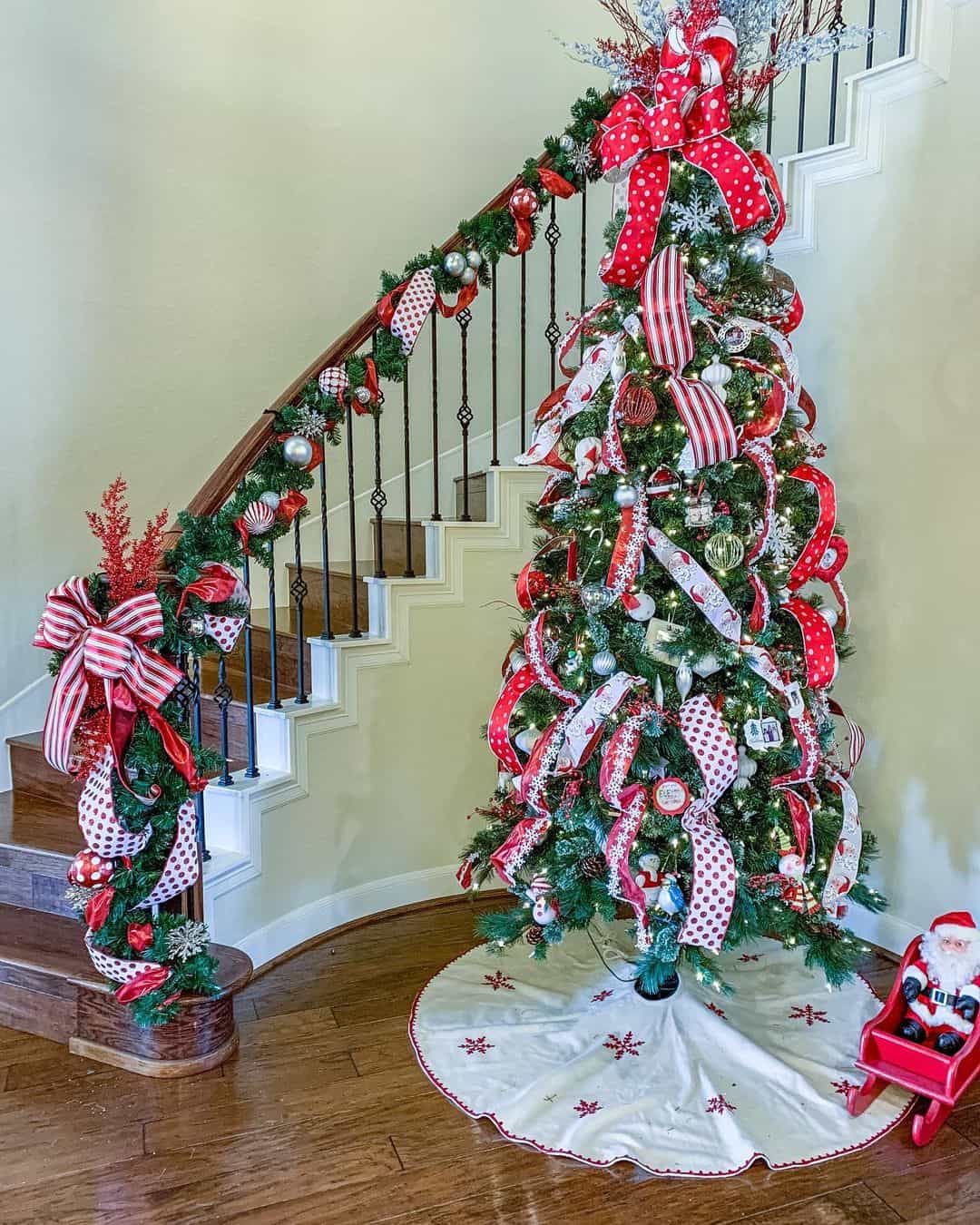 Curved Staircase with White Skirt Board