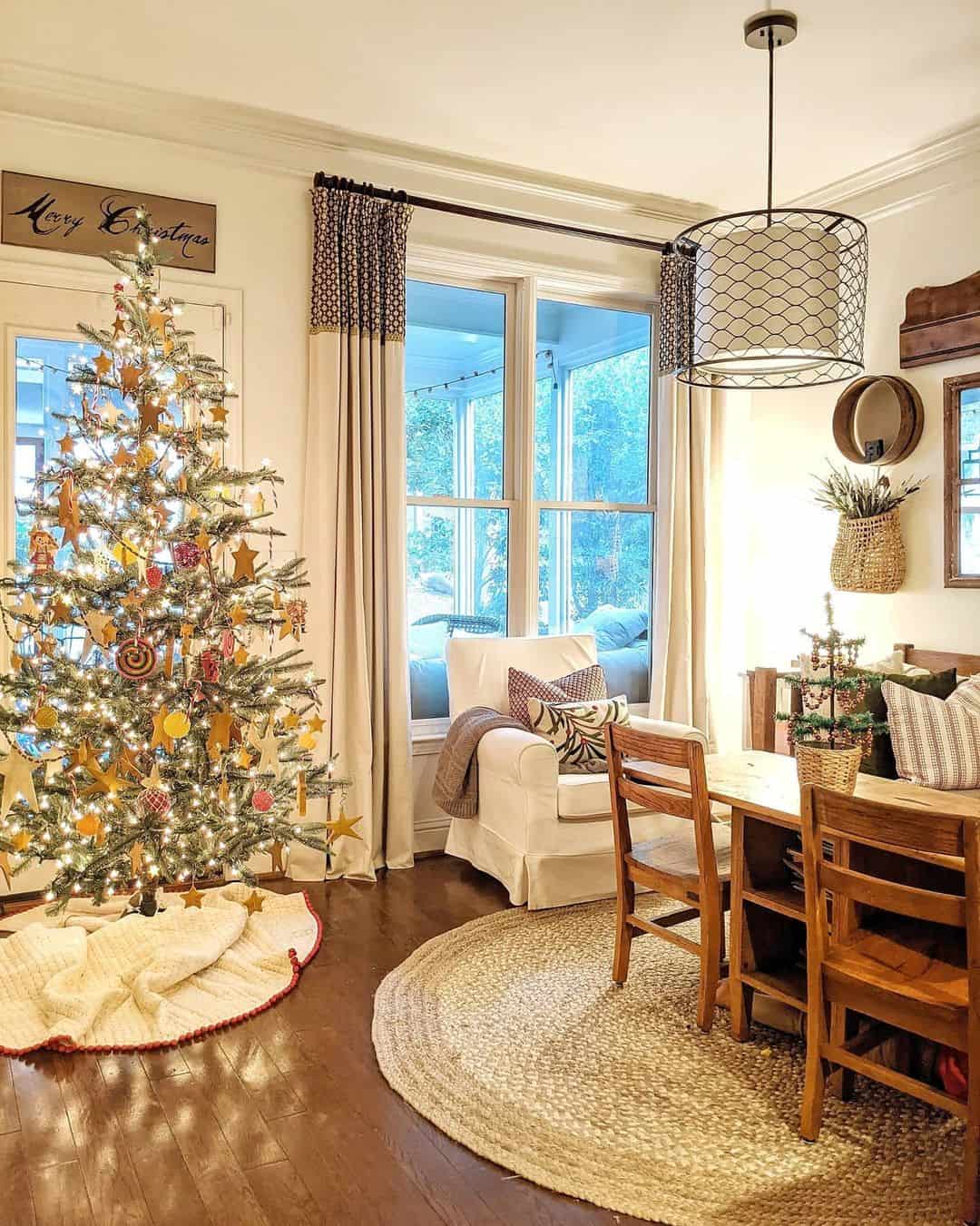 Kitchen Sitting Area with Upholstered Armchair